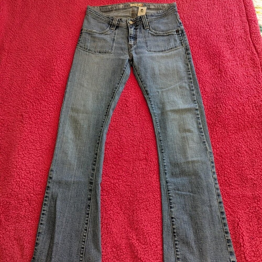vintage Levi's y2k flare jeans